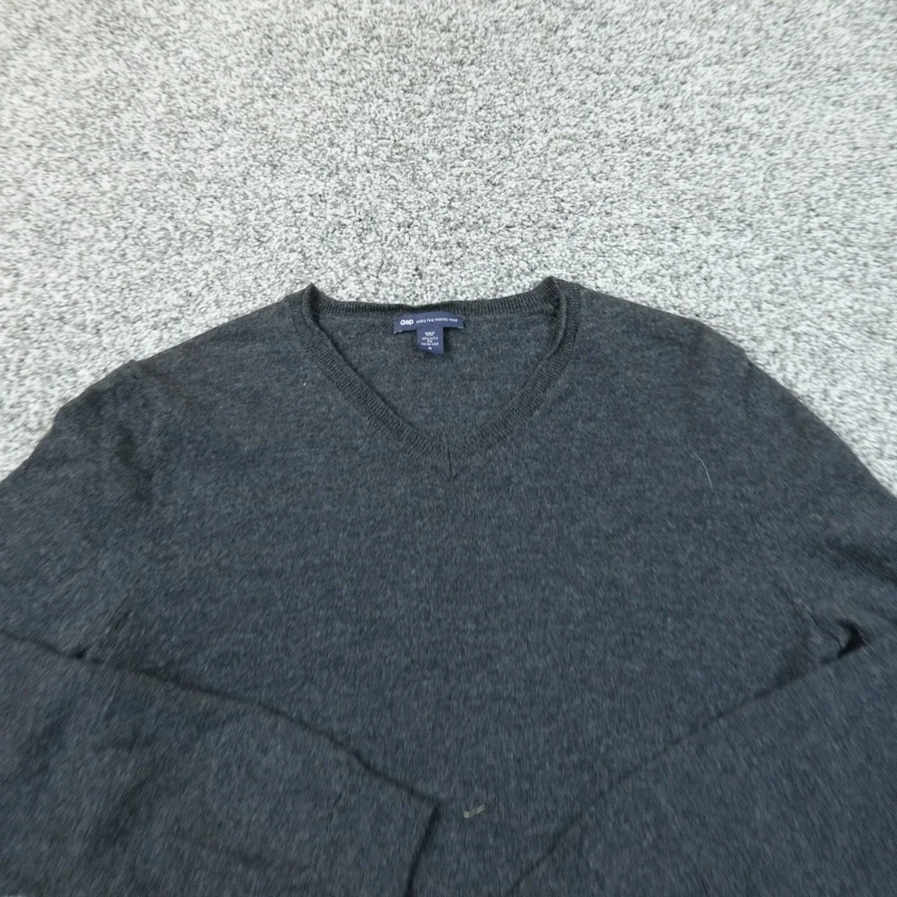 GAP sweater mens